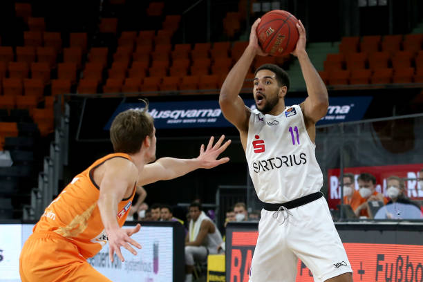 森的半决赛 森的半决赛